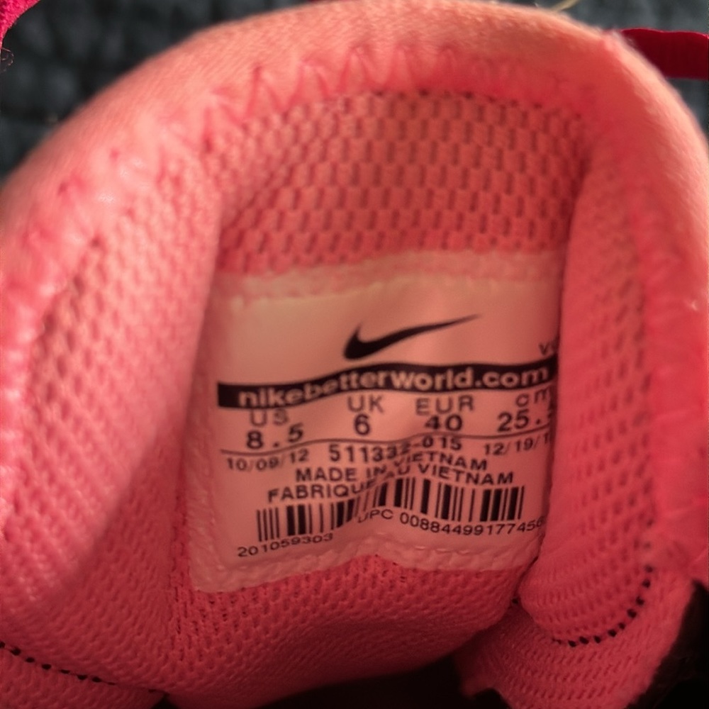 Nike Flex Trainers. Size 8.5 Good Preloved Condition - Picture 5 of 10